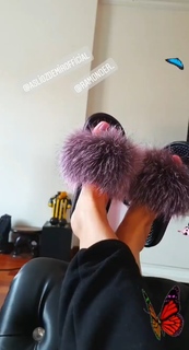 Seray Sever feet photo 1
