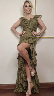Seray Sever feet photo 16