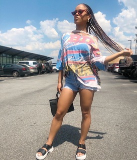 Serayah feet photo 1