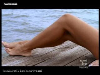 Serena Autieri feet photo 13