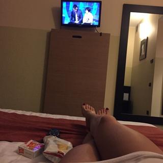 Serena Garitta feet photo thumbnail