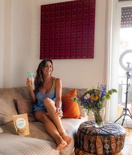 Serena Garitta feet photo thumbnail