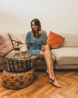 Serena Garitta feet photo thumbnail