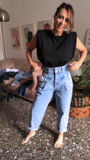 Serena Garitta feet photo thumbnail