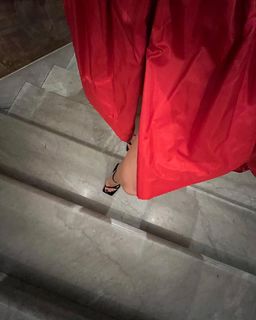 Serena Garitta feet photo thumbnail