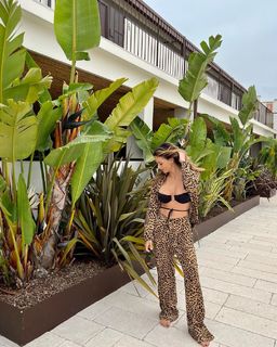 Serena Garitta feet photo thumbnail