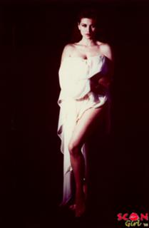 Serena Grandi feet photo 4