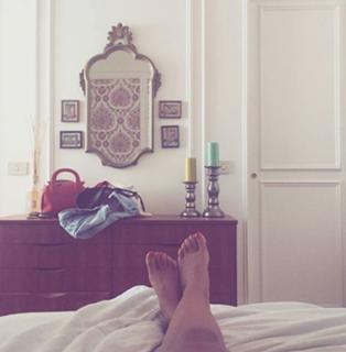 Serena Rossi feet photo thumbnail