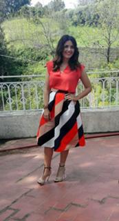 Serena Rossi feet photo thumbnail