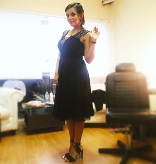 Serena Rossi feet photo thumbnail