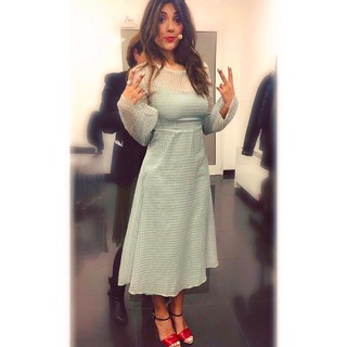 Serena Rossi feet photo thumbnail