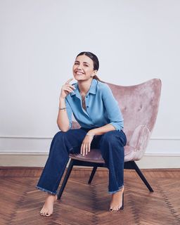 Serena Rossi feet photo thumbnail