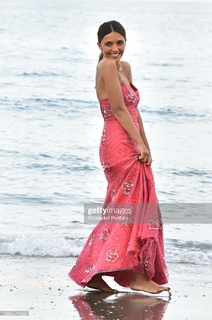 Serena Rossi feet photo thumbnail