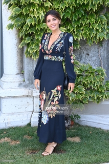 Serena Rossi feet photo thumbnail