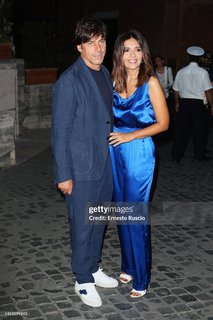 Serena Rossi feet photo thumbnail