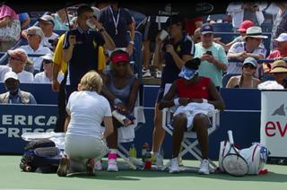 Serena Williams feet photo thumbnail