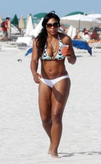 Serena Williams feet photo thumbnail