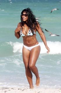 Serena Williams feet photo thumbnail