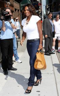 Serena Williams feet photo thumbnail