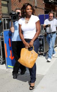 Serena Williams feet photo thumbnail