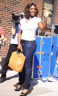 Serena Williams feet photo thumbnail