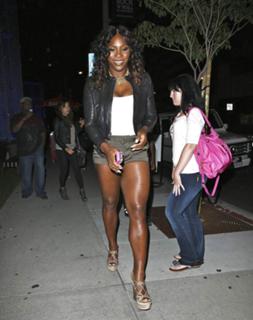 Serena Williams feet photo thumbnail