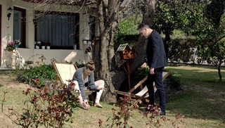 Serenay Sarikaya feet photo thumbnail