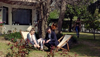 Serenay Sarikaya feet photo thumbnail