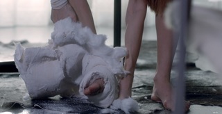 Serenay Sarikaya feet photo thumbnail