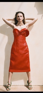 Serenay Sarikaya feet photo thumbnail