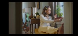 Serenay Sarikaya feet photo thumbnail