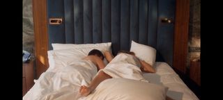 Serenay Sarikaya feet photo thumbnail