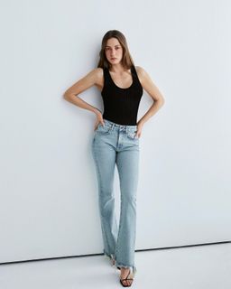 Serenay Sarikaya feet photo 5