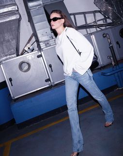 Serenay Sarikaya feet photo 2