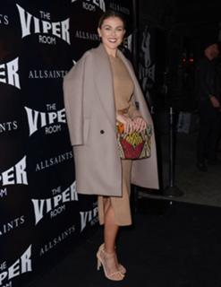 Serinda Swan feet photo thumbnail