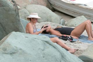 Serinda Swan feet photo thumbnail