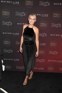 Serinda Swan feet photo thumbnail