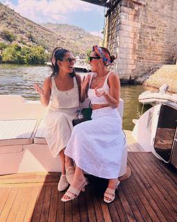 Serinda Swan feet photo thumbnail