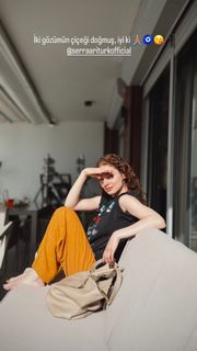 Serra Aritürk feet photo 1