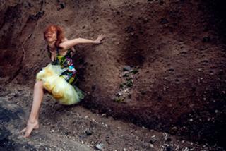 Sertab Erener feet photo 3