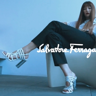 Seul-gi Kang feet photo thumbnail