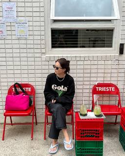 Seul-gi Kang feet photo thumbnail