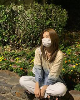 Seul-gi Kang feet photo thumbnail