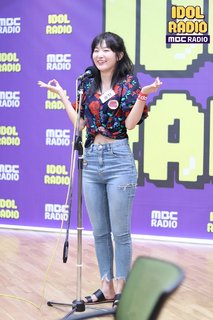 Seul-gi Kang feet photo thumbnail