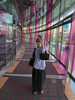 Seul-gi Kang feet photo thumbnail