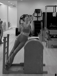 Seul-gi Kang feet photo thumbnail