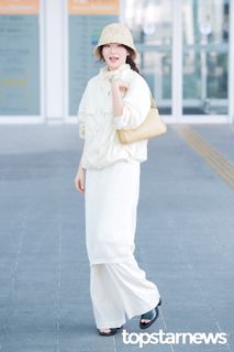 Seul-gi Kang feet photo 17