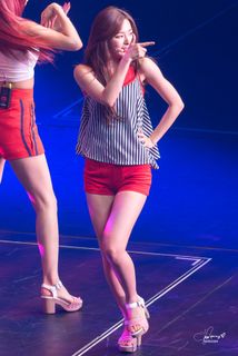 Seul-gi Kang feet photo 8