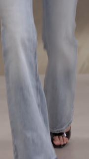 Seul-gi Kang feet photo 17