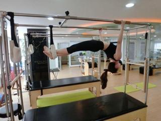 Seung-Yeon Han feet photo 3